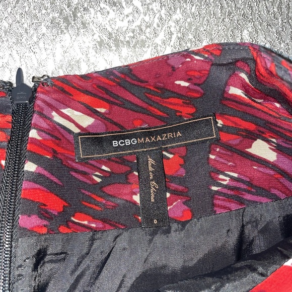 BCBG MAXAZARIA RED PATTERNED SATIN BALLOON SKIRT SIZE 0 - Picture 2 of 3